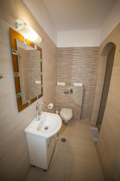 Καστελόπετρα Aparthotel Κατάπολα Εξωτερικό φωτογραφία