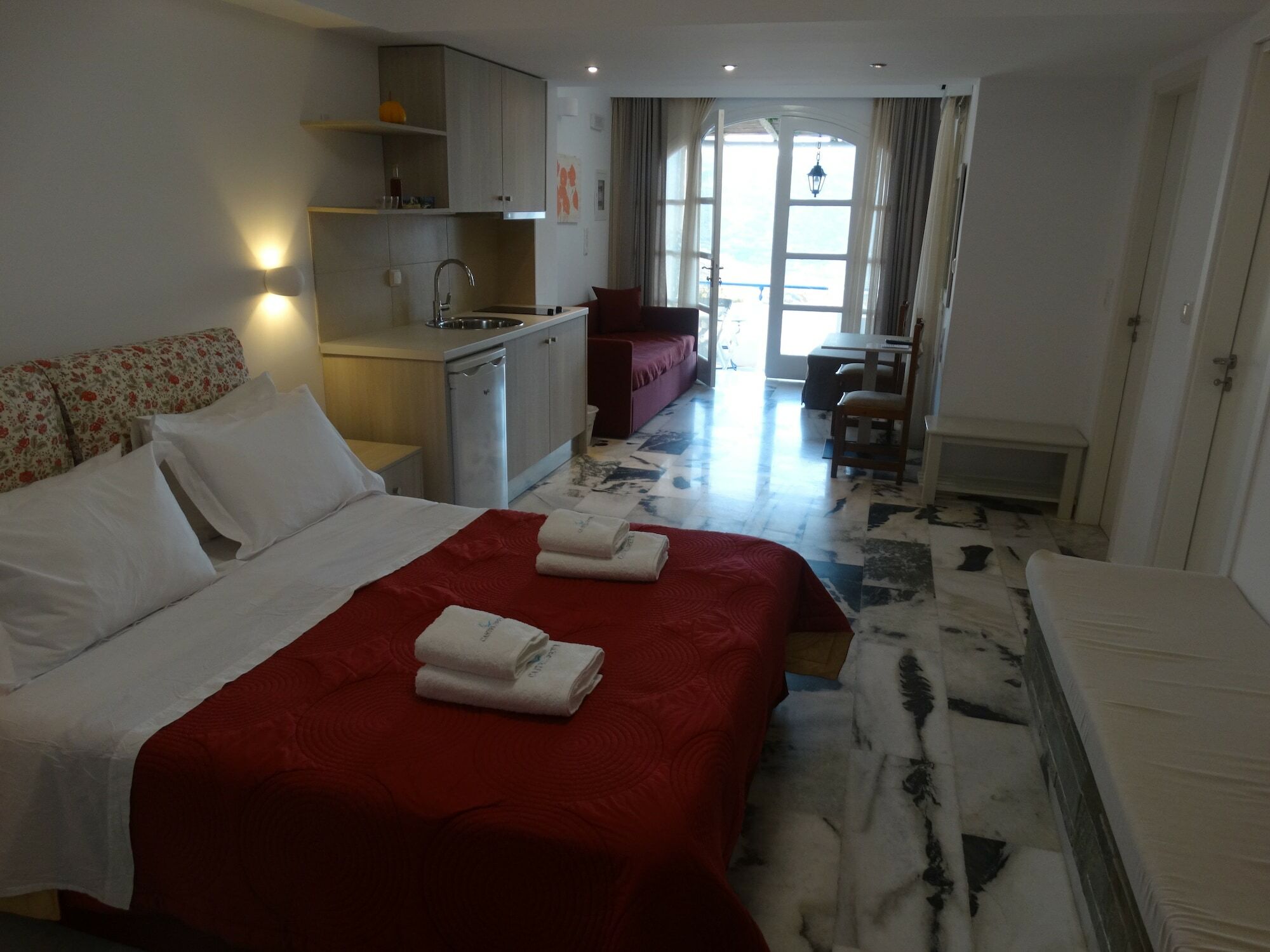 Καστελόπετρα Aparthotel Κατάπολα Εξωτερικό φωτογραφία